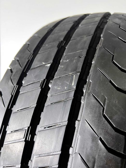 Pneus Continental ContiVanContact 100 - 205/65/16C - Como NOVOS