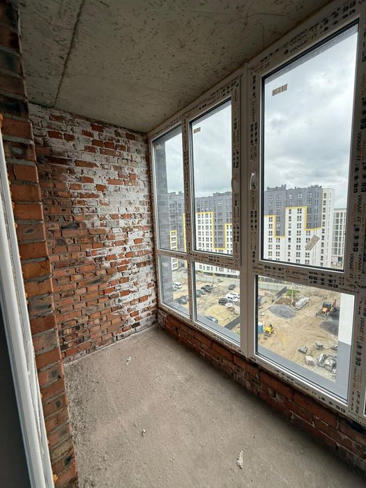 Продається квартира в ЖК Шенген 
 3 кімнати, вул.Залізничн