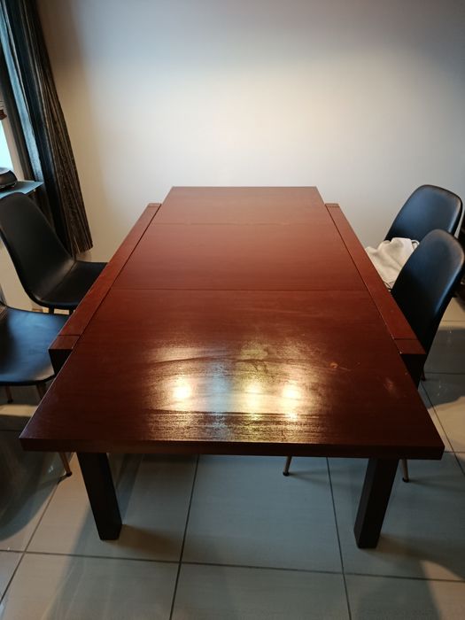 Stół kuchenny brąz