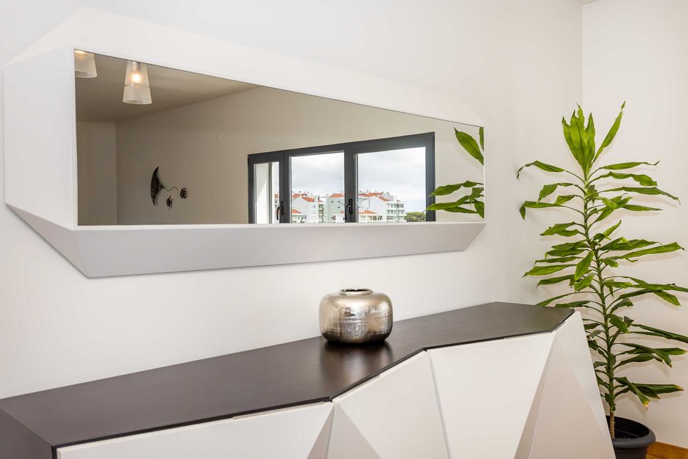 Consola Sala de Estar Wengué e Lacado + Espelho em Lacado