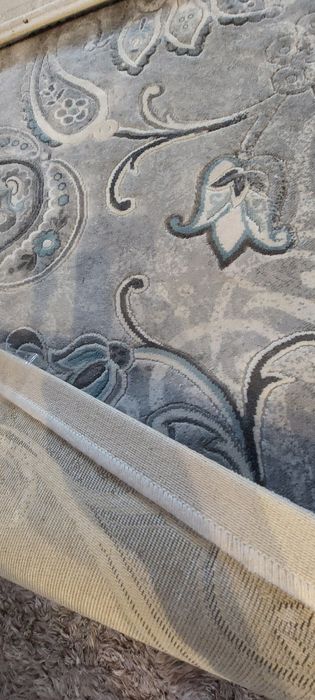 Dywan 180x117 grubybardzo ładny