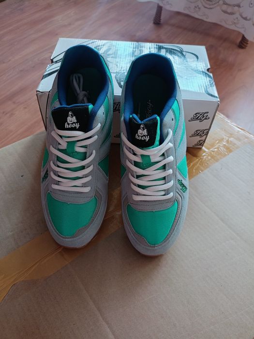 Adidasy młodzieżowe