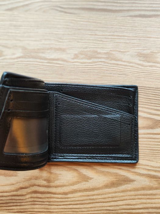 Carteira em Pele Sintética