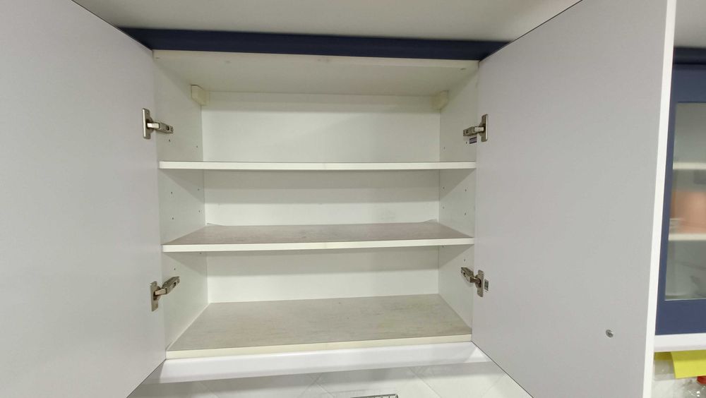 Móveis de cozinha com bancada