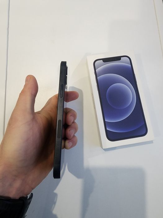 IPhone 12.Айфон.