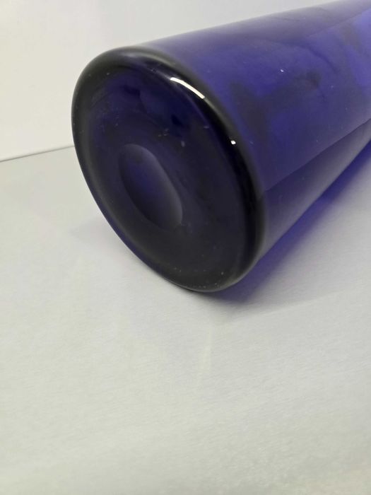 Dzbanek kobaltowy z okresu PRL-U