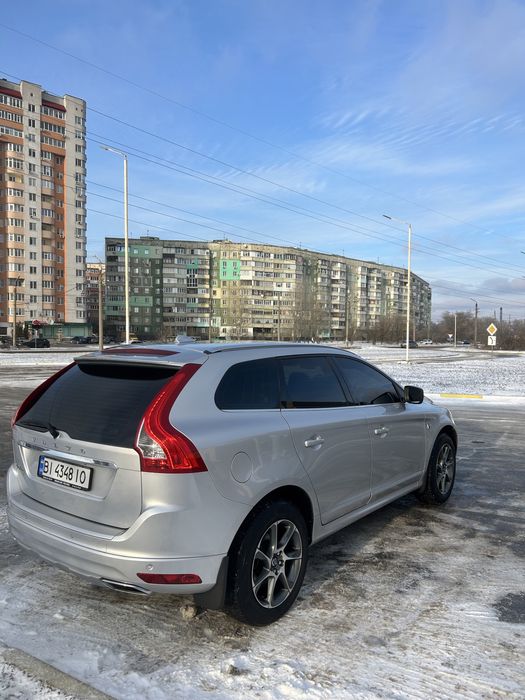 Volvo XC60 2.4 D 4 190