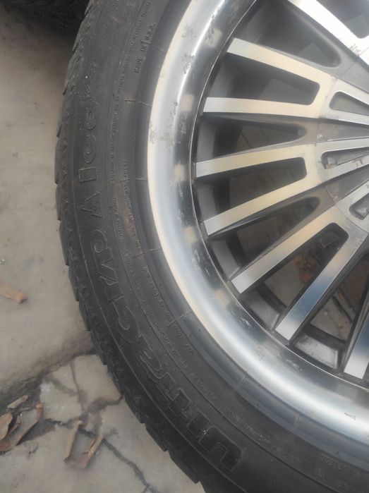 Продам диски 5/114.3/17 с зимней резиной 235/65/17
