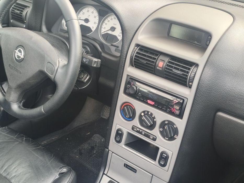Opel ASTRA bertone