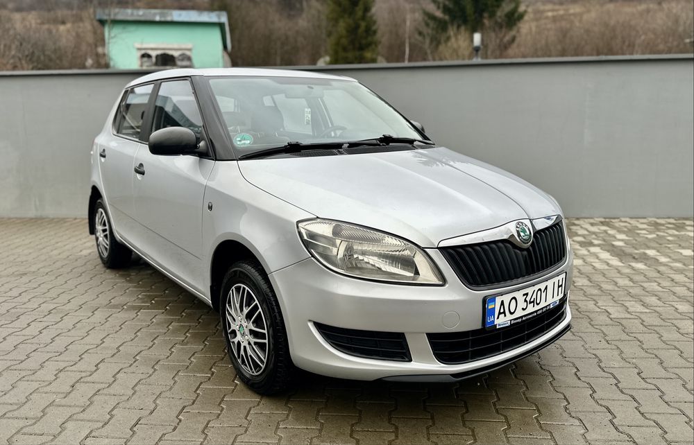 Skoda Fabia 1,2 бензин