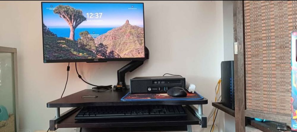 Computador Completo.(vai com duas telas e mesa)