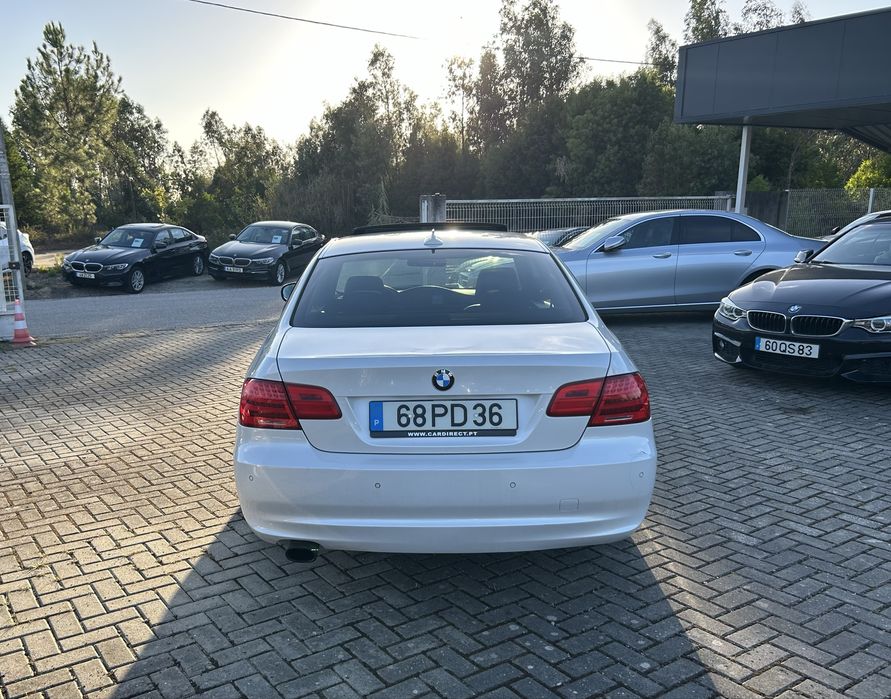 BMW 320d 184cv - GPS pro + Teto abrir