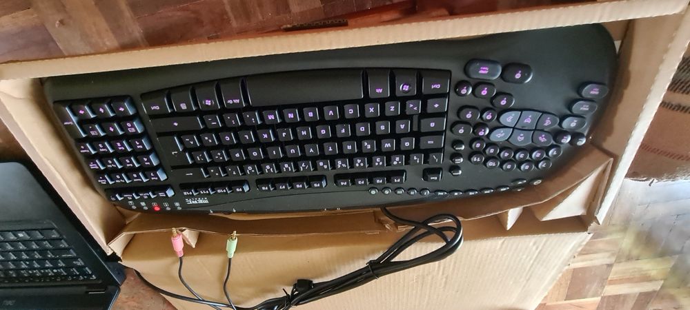 Teclado Gaming Lendário Ideazon Merc Stealth - Com Caixa Original