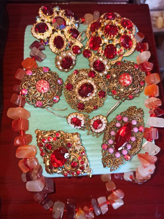 Брошь кольцо Чехия брошка янтарная  бусы сатин СССР браслет Дамаскин