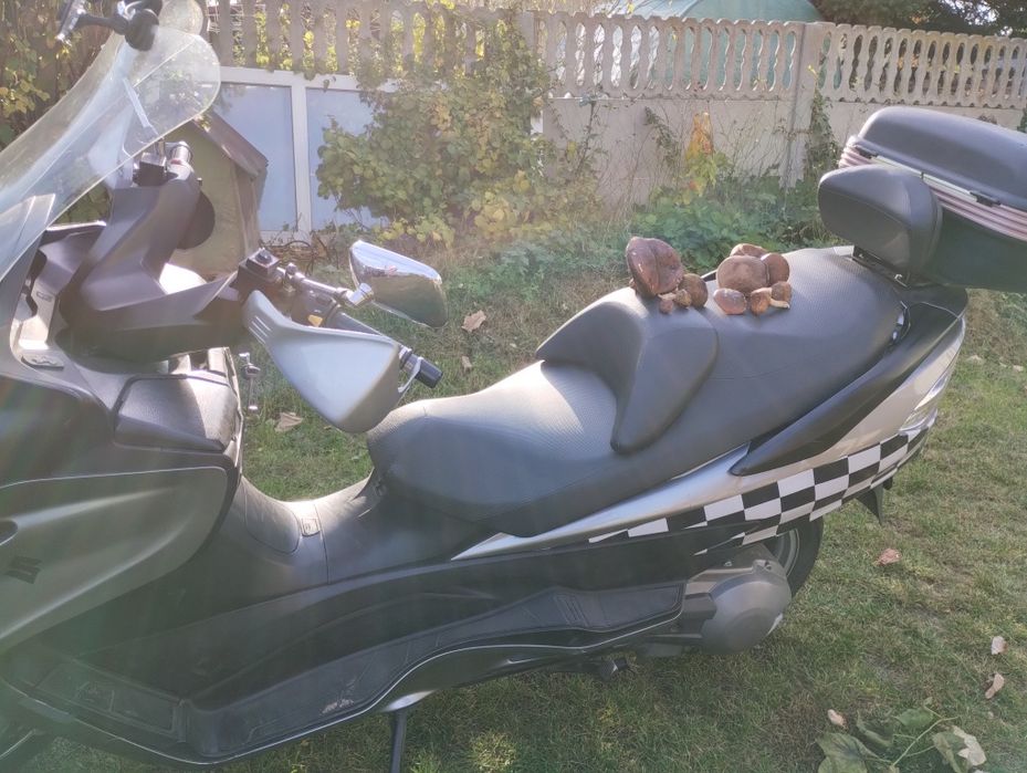 sprzedam suzuki burgman 400cm,