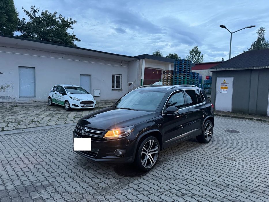 Volkswagen Tiguan Super Stan 2.0 Benz 4x4 2kpl kol