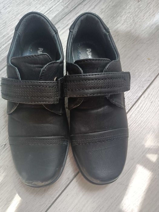 Buty eleganckie galowe 32