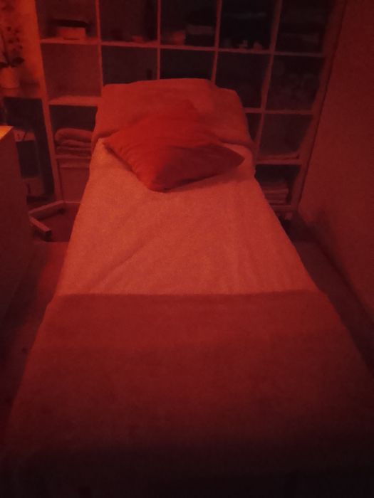 Massagem relaxante corpo todo e depilação