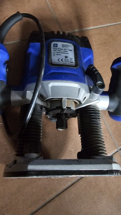 Frezarka górnowrzecionowa LUX OF  1200A 1200 W