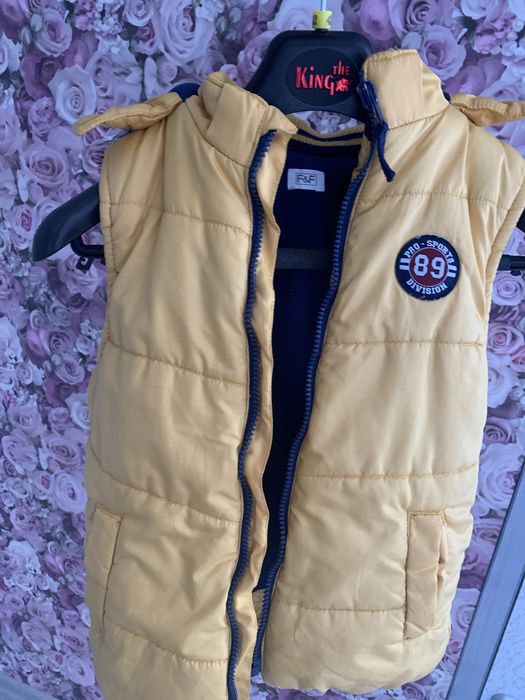 Pikowana kamizelka F&F rozm 122