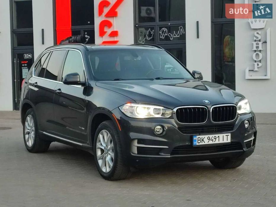 Автомобіль BMW X5 2016