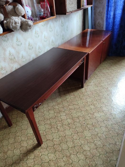 Шафа / тумба під тв / дерев'яна / столик / шкафчик