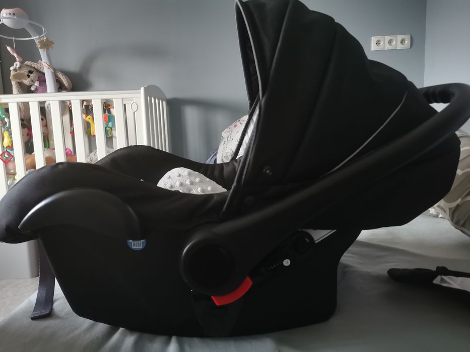 2x Fotelik samochodowy neo 0-13kg
