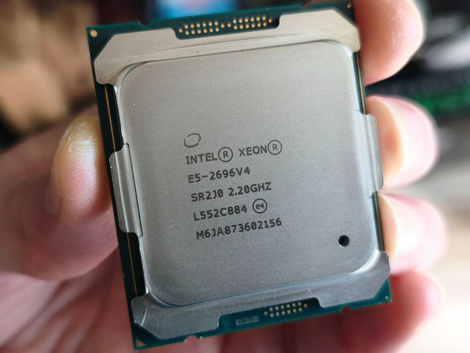 Xeon e5-2696v4 ( 22 ядер | 44 потоки ) turbo: 3.7 Ghz / tdp 150w