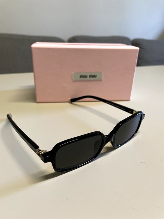 Okulary przeciwsłoneczne Miu Miu SMU 11ZS (2925)