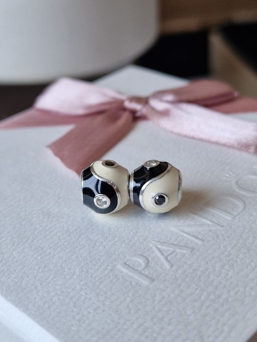 Conta Yin & Yang da Pandora