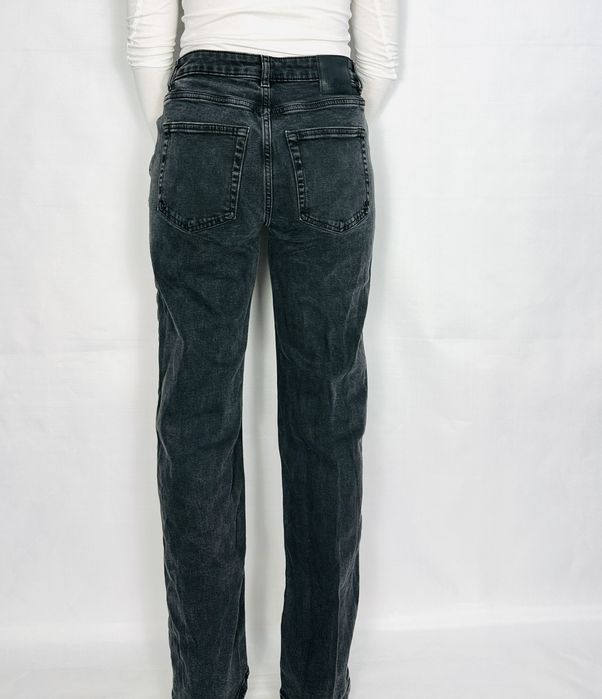 Szare jeansy z podwyższonym stanem S 36