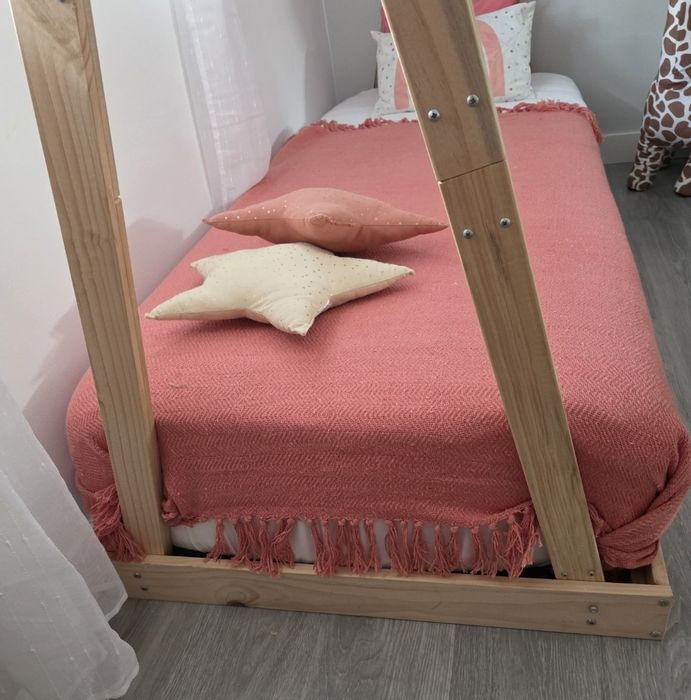 Cama Montessori Criança