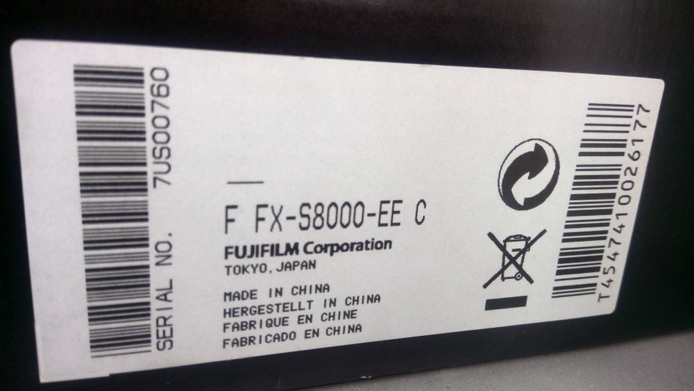 FUJIFILM FinePix S8000fd