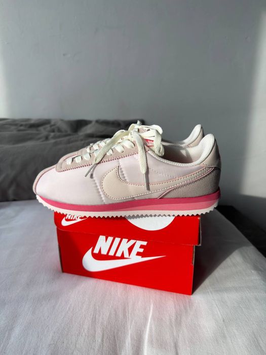 БЕЗКОШТОВНА ДОСТАВКА‼️Nike Cortez Light Soft Pink Coral(Рожеві),кортез