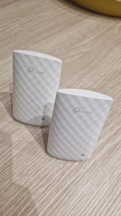 2x Extensores de  sinal Wifi