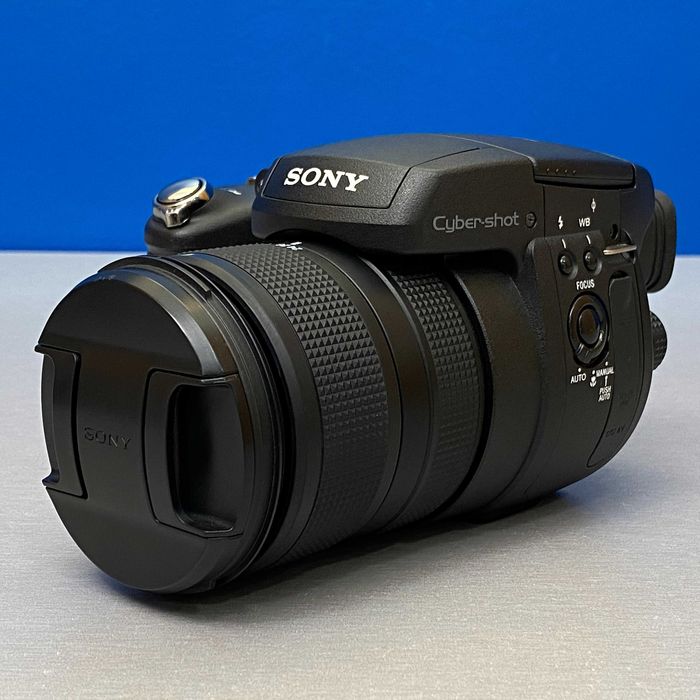 Sony Cyber-Shot DSC-R1 (10.3MP)