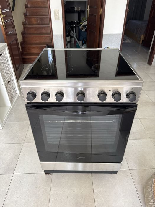 Fogao eletrico indesit