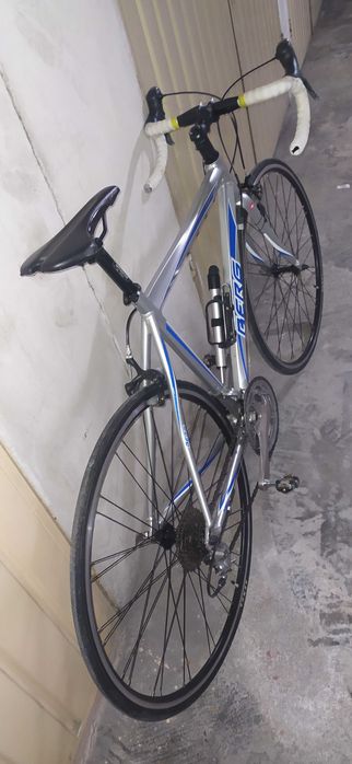 Berg Fuego 8.5 quase nova