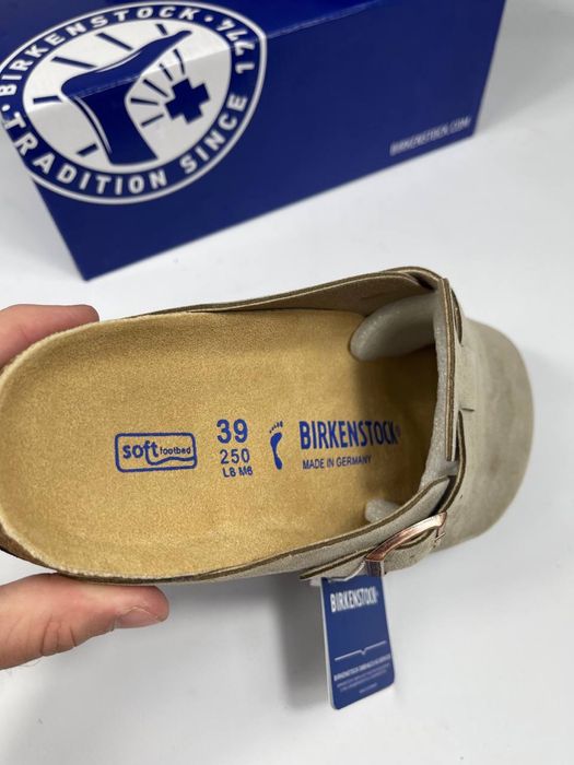Тапочки Birkenstock Boston beige шльопанці биркенсток тапочки