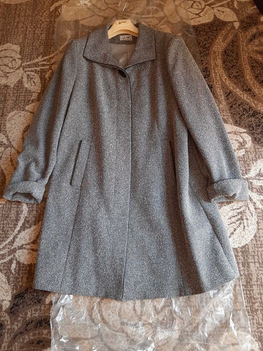 Płaszczyk jesienny damski