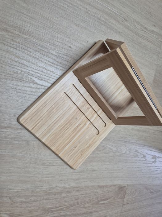 3 stojaki do tabletu lub telefonu