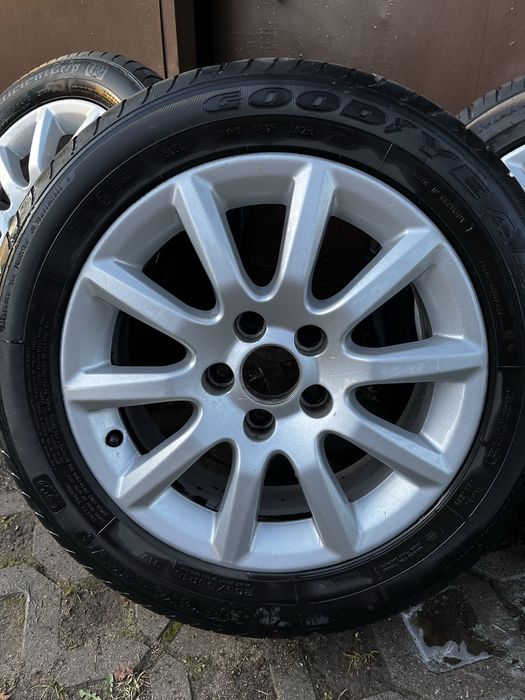 Komplet felgi plus opony