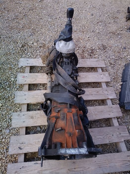 Suzuki grand Vitara 2 1.9 DDiS skrzynia biegów reduktor komplet