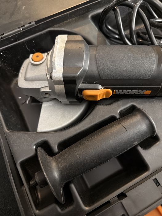 Rebarbadora WORX com fio 125mm