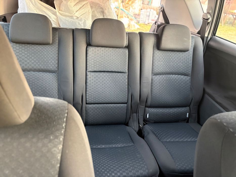Toyota verso 7 os 2009