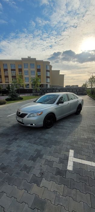 Продам Toyota Camry 40