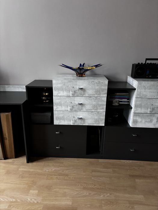 Piekne młodzieżowe mebelki