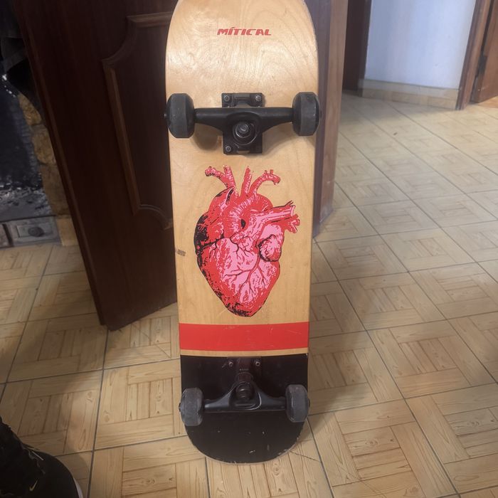 Vendo patins e skate