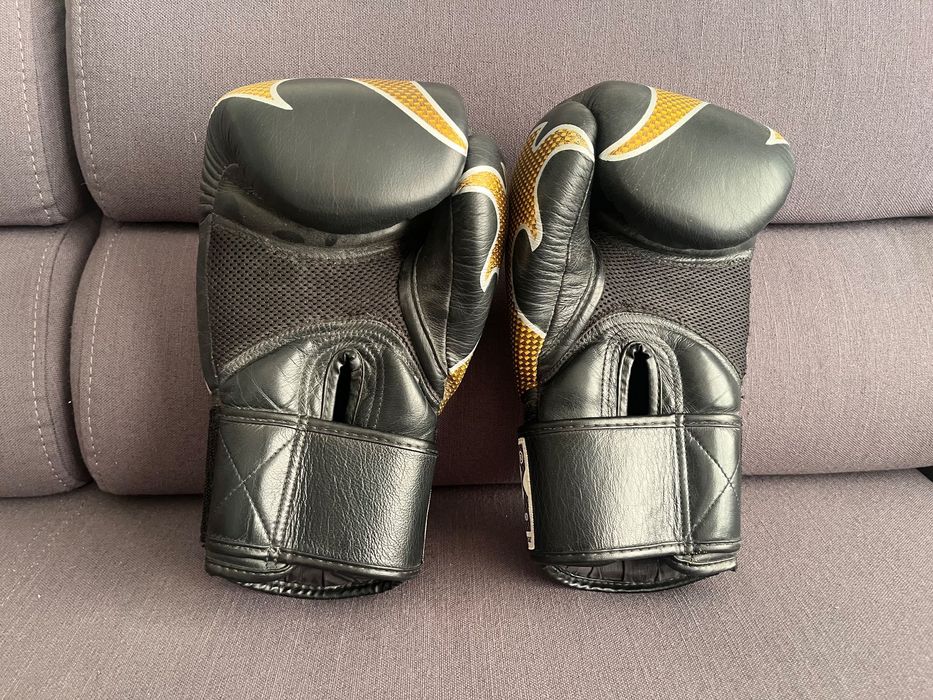 Rękwice muay thai bokserskie TOP KING 10oz