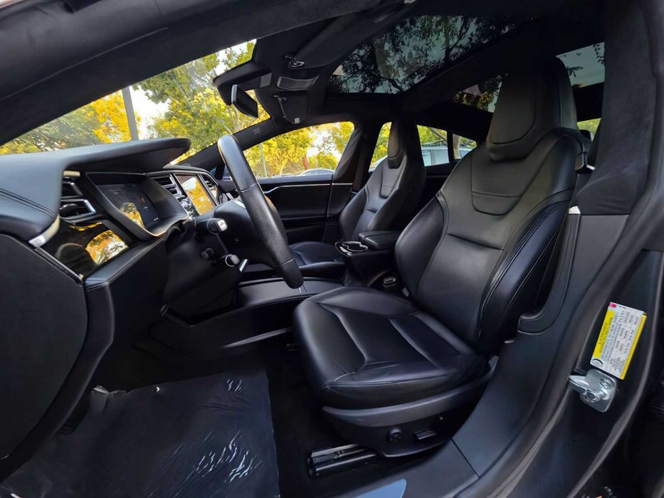 Tesla Model S 75D      2016